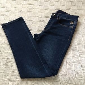 TOMMY HILFIGER Tribeca Straight Leg Jeans